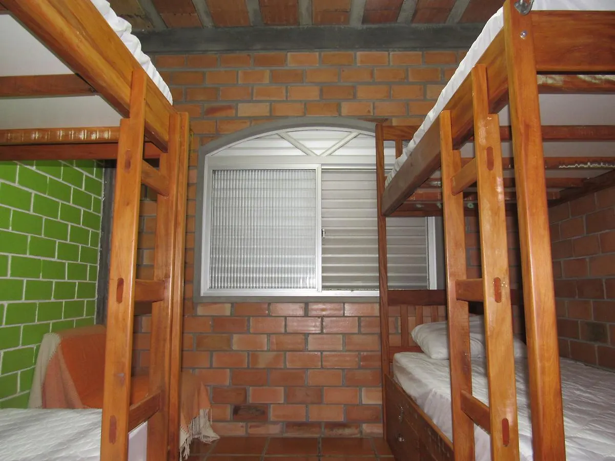 Hostel Canto Grande Бомбиньяс 0*,