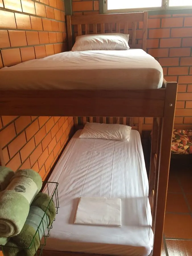 Hostel Canto Grande Бомбиньяс 0*,