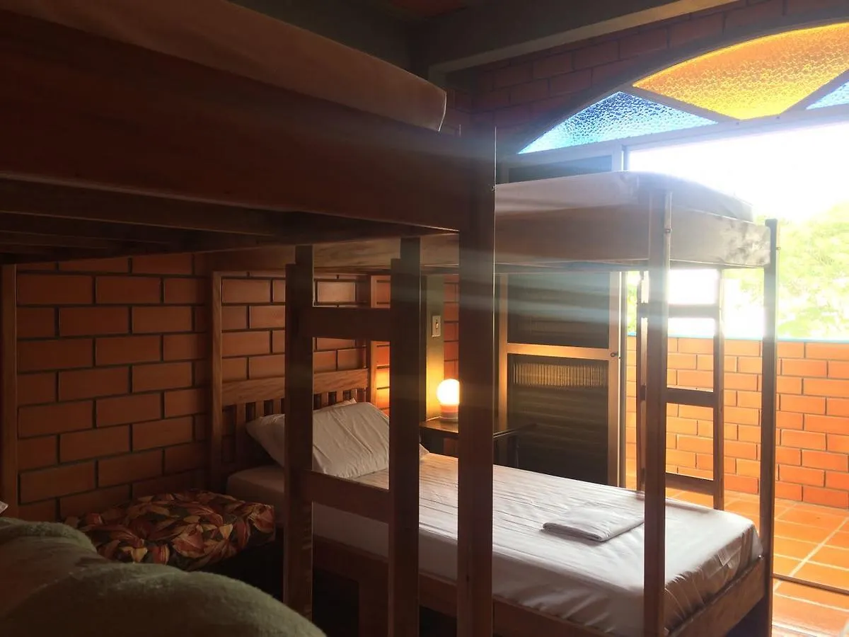 Hostel Canto Grande Бомбиньяс Бразилия